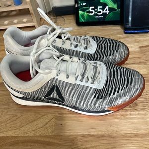 Reebok J.J. Watt II Valor - white / black / gum Men’s 11